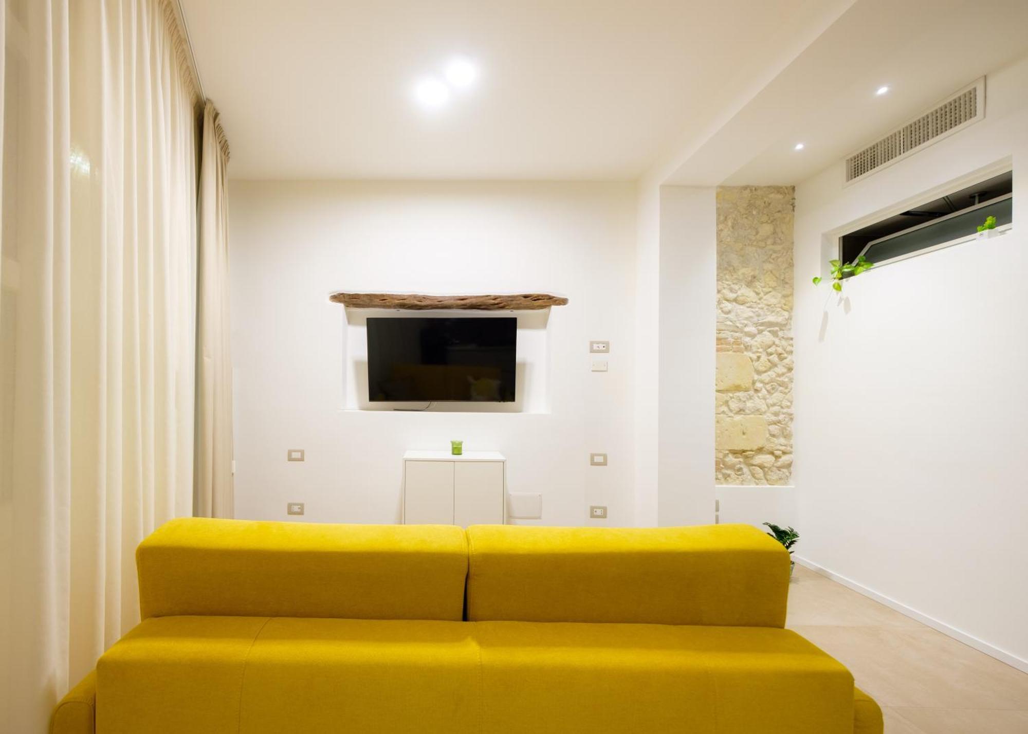 Suite Il Sole In Pieno Centro Storico In Cagliari Exterior foto
